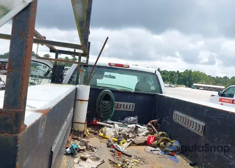 2006 Chevrolet Silverado 2500Hd Work Truck from USA, damaged, VIN 1GBHC24UX6E250204